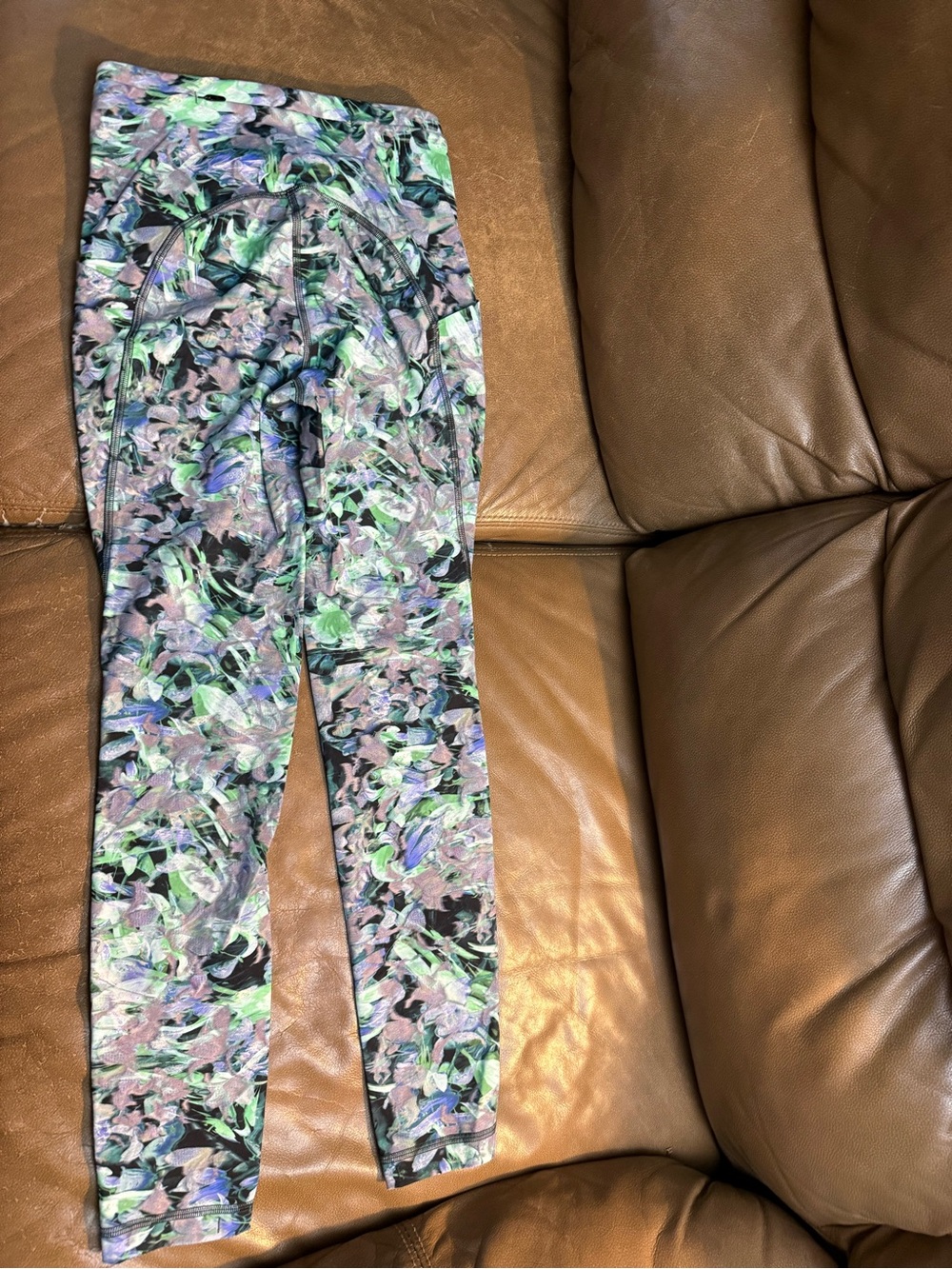 lululemon athletica Floral-Pattern Leggings — Green, Purple & Black